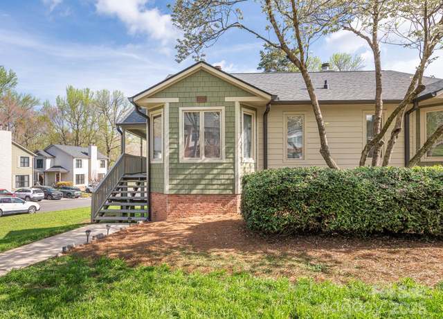 Property at 1022 Kenilworth Ct NW, Concord, NC 28027, 3 beds, 2 baths