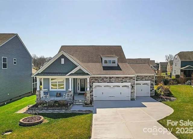 Property at 4315 Innisfree Ct, Indian Trail, NC 28079, 3 beds, 2.5 baths