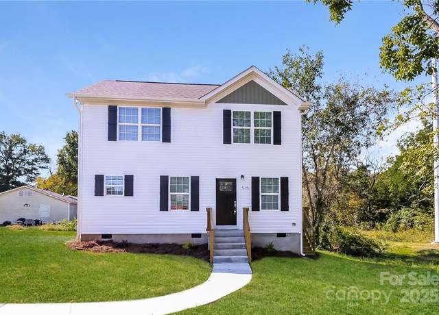 Property at 515 Kings Mountain St, Clover, SC 29710, 3 beds, 2.5 baths