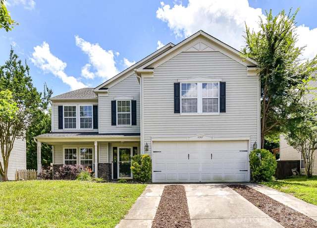Property at 14307 Hartwell Farm Dr, Charlotte, NC 28278, 3 beds, 2.5 baths