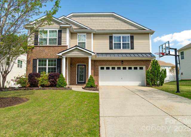 Property at 320 Allspice Rd, Fort Mill, SC 29708, 4 beds, 2.5 baths