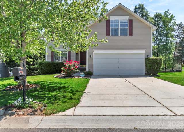 Property at 1218 Faversham Ln, Rock Hill, SC 29730, 3 beds, 2.5 baths