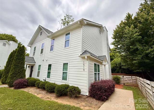 Property at 1519 Briar Creek Rd Unit B, Charlotte, NC 28205, 2 beds, 2.5 baths