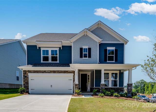 Property at 136 Glenn Dr, Mooresville, NC 28115, 5 beds, 4 baths