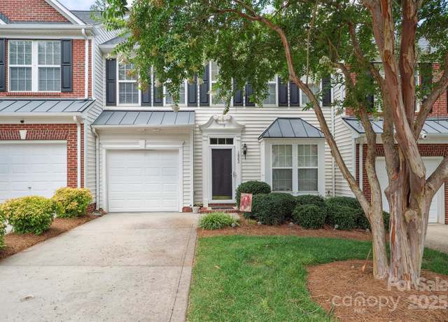 Property at 1882 Lookout Ln, Gastonia, NC 28054, 3 beds, 2.5 baths