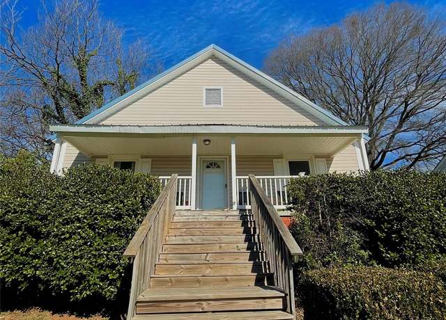 Property at 8508 Colgate Cir, Charlotte, NC 28214, 3 beds, 1 bath