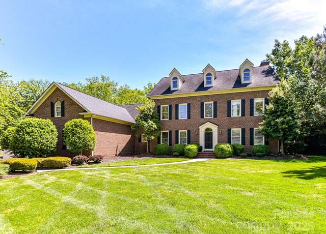 Property at 14629 Jockeys Ridge Dr, Charlotte, NC 28277, 4 beds, 4.5 baths