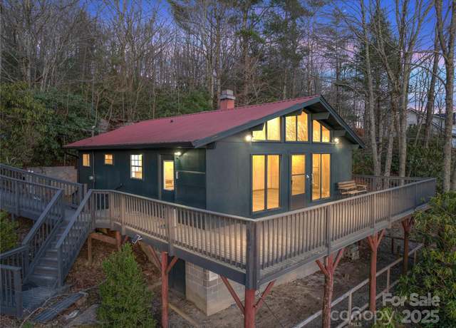 Property at 353 Rhoneys View Rd, Newland, NC 28657, 2 beds, 2 baths