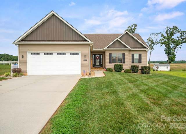 Property at 163 Castle Pines Ln, Statesville, NC 28625, 3 beds, 2 baths