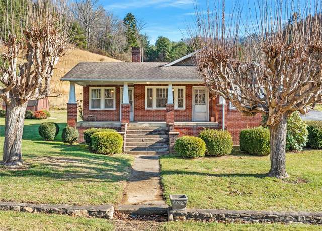 Property at 6090 and 6129 US 23 Hwy, Mars Hill, NC 28754, 5 beds, 2 baths