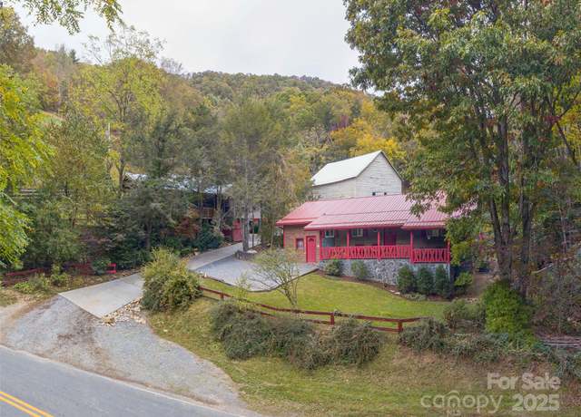 Property at 3834 Panther Creek Rd, Clyde, NC 28721, 2 beds, 1 bath