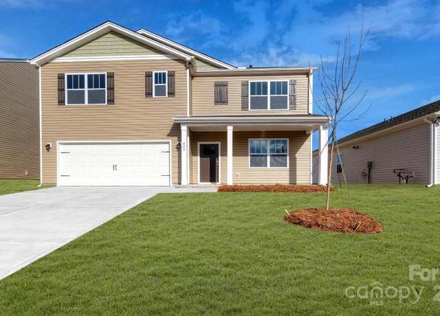 Property at 188 Shorthorn Rd, Fletcher, NC 28732, 5 beds, 3 baths