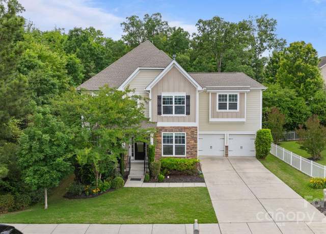 Property at 1104 Snowbird Ln, Waxhaw, NC 28173, 6 beds, 4.5 baths