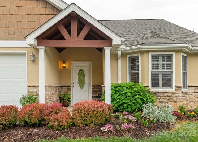 Property at 62 Denali Ln, Waynesville, NC 28786, 2 beds, 2 baths