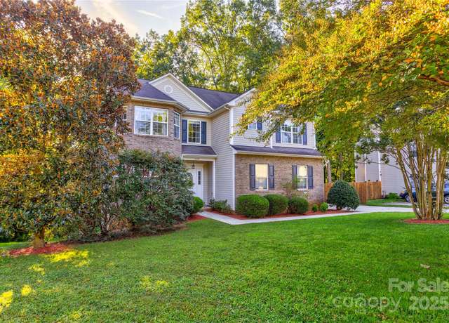 Property at 1229 Brecken Ct, Kannapolis, NC 28081, 5 beds, 3.5 baths