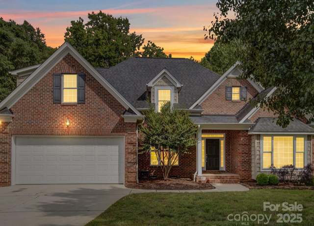 Property at 2608 Golden Bell Dr, Gastonia, NC 28056, 4 beds, 3.5 baths