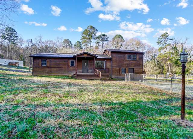 Property at 455 Pinhook Loop Rd, Gastonia, NC 28056, 2 beds, 1 bath