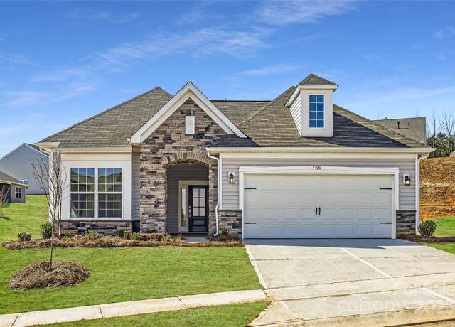 Property at 5926 Oak Branch Cir, Maiden, NC 28650, 3 beds, 3 baths