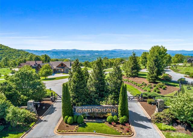 Property at 99999 Snow Ridge Dr #11, Hendersonville, NC 28792