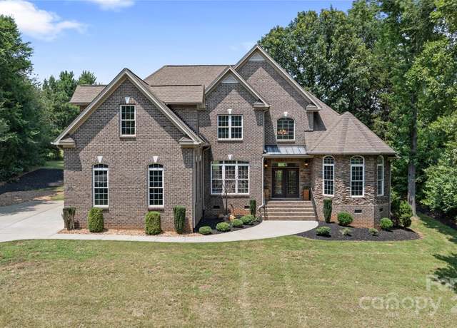 Property at 140 Pintail Run Ln, Mooresville, NC 28117, 3 beds, 3 baths