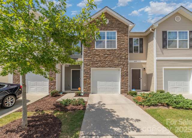 Property at 6123 Guildford Hill Ln, Charlotte, NC 28215, 3 beds, 2.5 baths