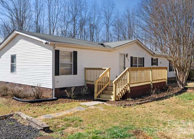 Property at 109 Fish Hill Dr, Statesville, NC 28677, 3 beds, 2 baths