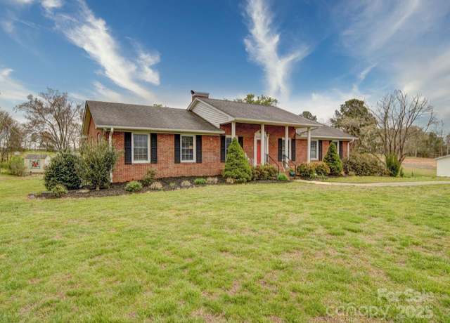 Property at 24436 NC 24/27 Hwy, Albemarle, NC 28001, 3 beds, 2 baths