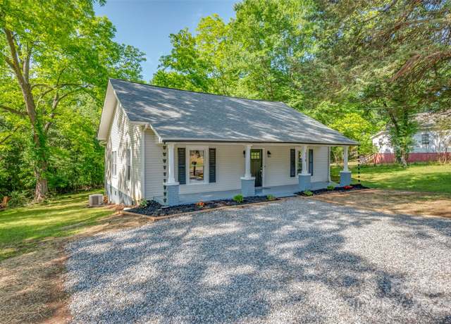Property at 118 Landis St, Forest City, NC 28043, 3 beds, 1.5 baths