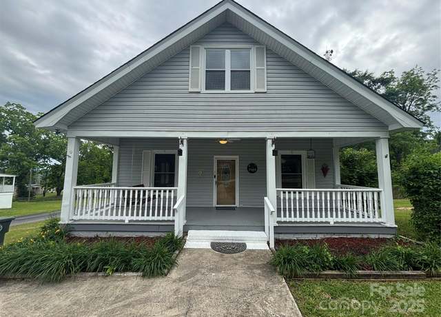 Property at 103 Duke St, Great Falls, SC 29055, 4 beds, 2 baths