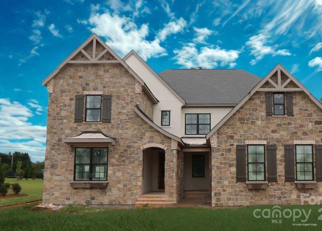 Property at 8115 Farm Crossing Ln #3, Huntersville, NC 28078, 6 beds, 5.5 baths