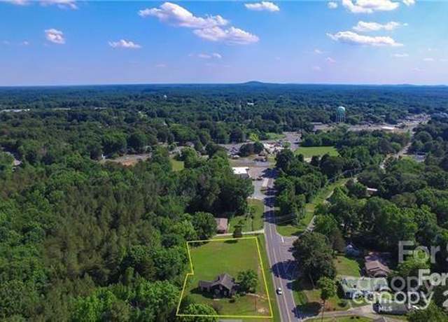 Property at 7121 Jordan Rd, Ramseur, NC 27316