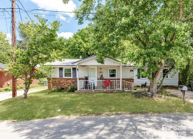 Property at 106 Deaver St, Chester, SC 29706, 4 beds, 2 baths