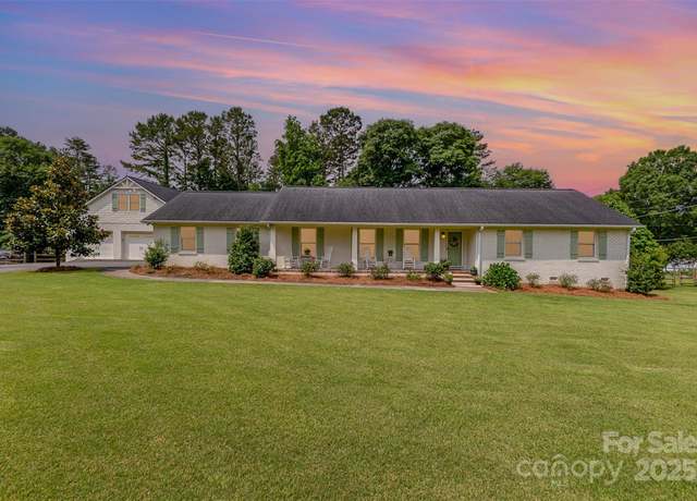 Property at 309 Ogden Dr, Gastonia, NC 28056, 5 beds, 4 baths