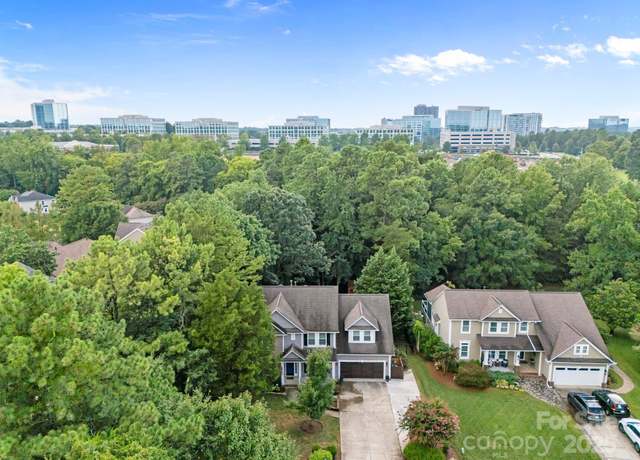 Property at 10720 Back Ridge Rd, Charlotte, NC 28277, 4 beds, 2.5 baths