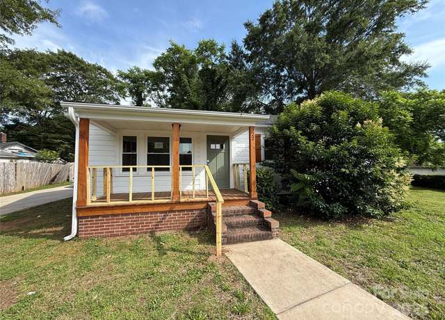Property at 322 Buffalo St, Shelby, NC 28150, 3 beds, 1 bath