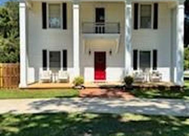 Property at 462 Mock Mill Rd, Statesville, NC 28677, 3 beds, 2.5 baths