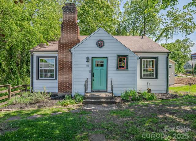 Property at 15 Pine Grove Ave, Asheville, NC 28801, 2 beds, 1 bath