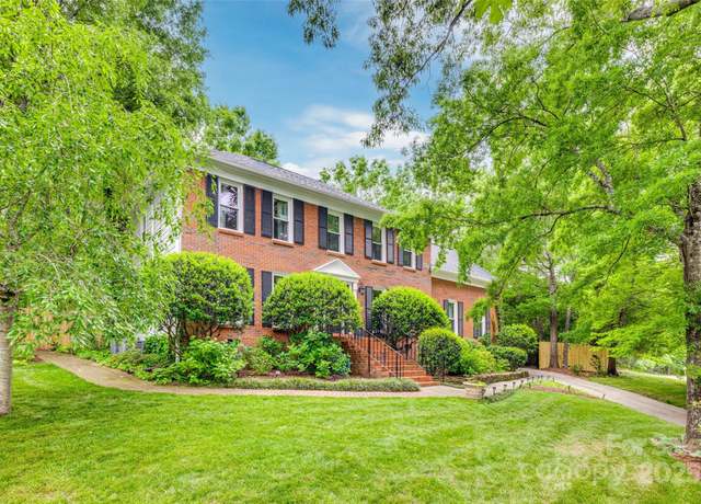 Property at 1023 Evian Ln, Matthews, NC 28105, 5 beds, 2.5 baths