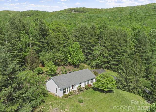 Property at 100 Rock Blvd, Burnsville, NC 28714, 3 beds, 2 baths