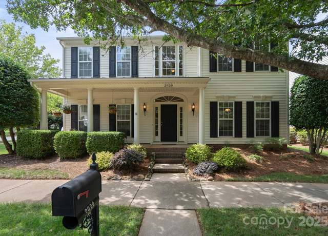 Property at 3938 Conner Glenn Dr, Huntersville, NC 28078, 5 beds, 2.5 baths