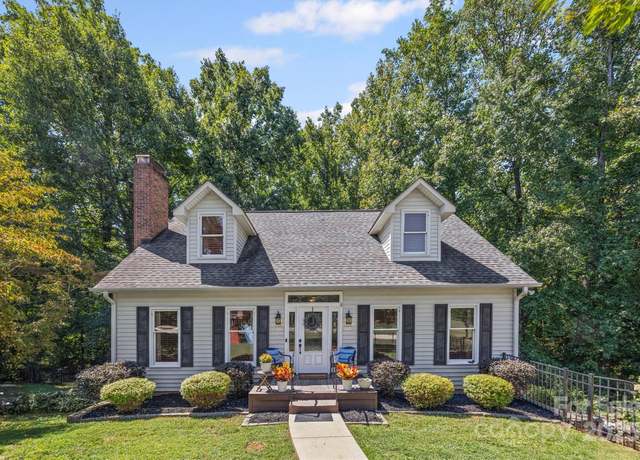 Property at 3232 Cumberland Ct, Rock Hill, SC 29732, 3 beds, 2.5 baths