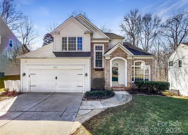 Property at 8806 Glenside St, Huntersville, NC 28078, 4 beds, 2.5 baths