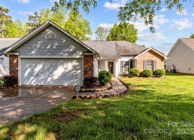 Property at 909 Jordans Pond Ln, Charlotte, NC 28214, 3 beds, 2 baths
