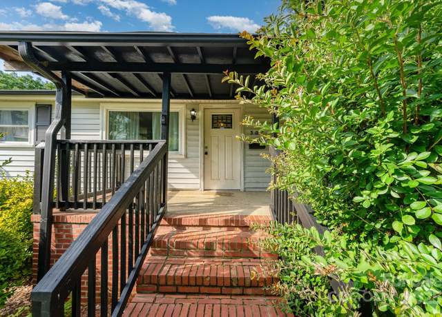 Property at 307 Elm St, Belmont, NC 28012, 2 beds, 1 bath