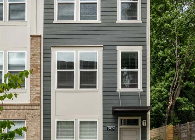 Property at 3005 Citizens Ln, Charlotte, NC 28205, 3 beds, 3.5 baths