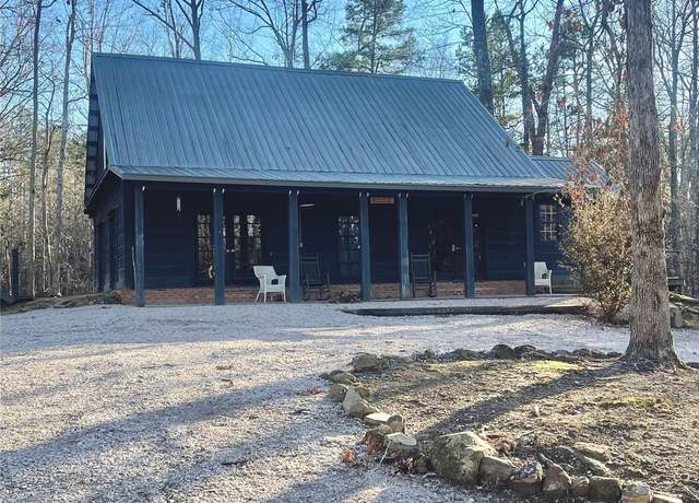 Property at 1386 Old Pinckney Rd, York, SC 29745, 2 beds, 1.5 baths