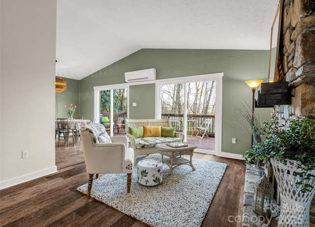 Property at 1625 Mountain Cove Rd, Black Mountain, NC 28711, 2 beds, 2 baths