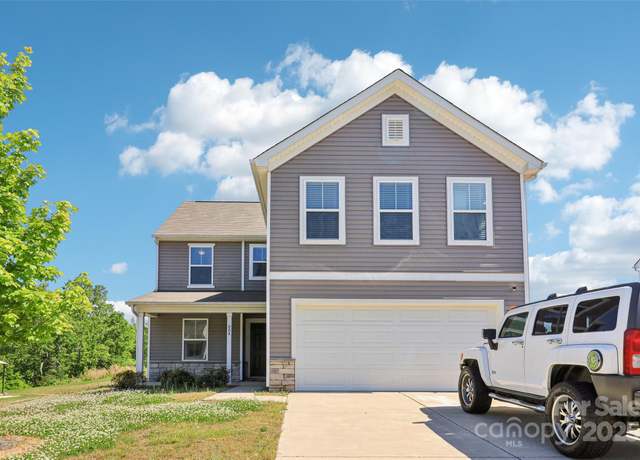 Property at 804 Yorkshire Dr, Albemarle, NC 28001, 3 beds, 2.5 baths