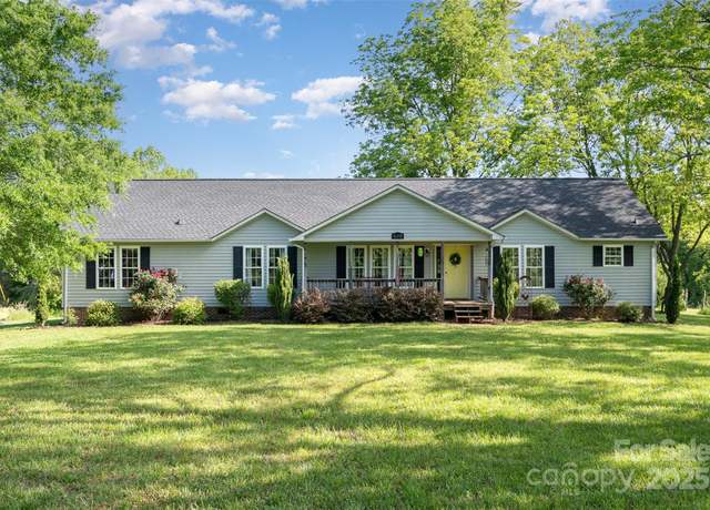 Property at 940 Hatchett Rd, Lincolnton, NC 28092, 3 beds, 3.5 baths