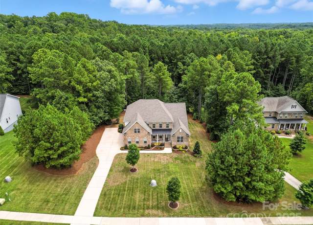 Property at 13800 Pavilion Estates Dr, Huntersville, NC 28078, 4 beds, 3.5 baths
